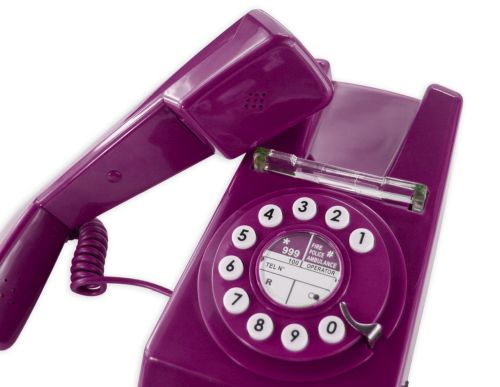 Large buttons prevent mis-dialling Geemarc Purple Trimline Retro Corded Telephone