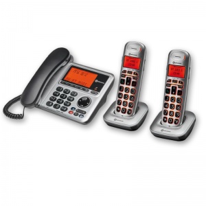 Amplicomms BigTel 1482 Amplified Desk Phone with Two Extra Handsets