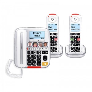 Swissvoice Xtra 3355 Corded Amplified Telephone and Two Additional Cordless Handsets